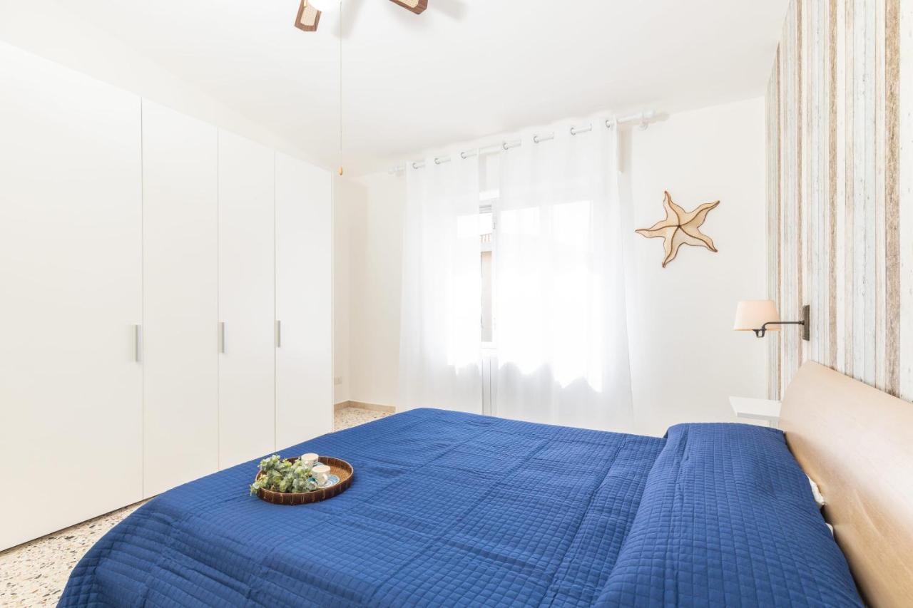 Coastal Apartment *